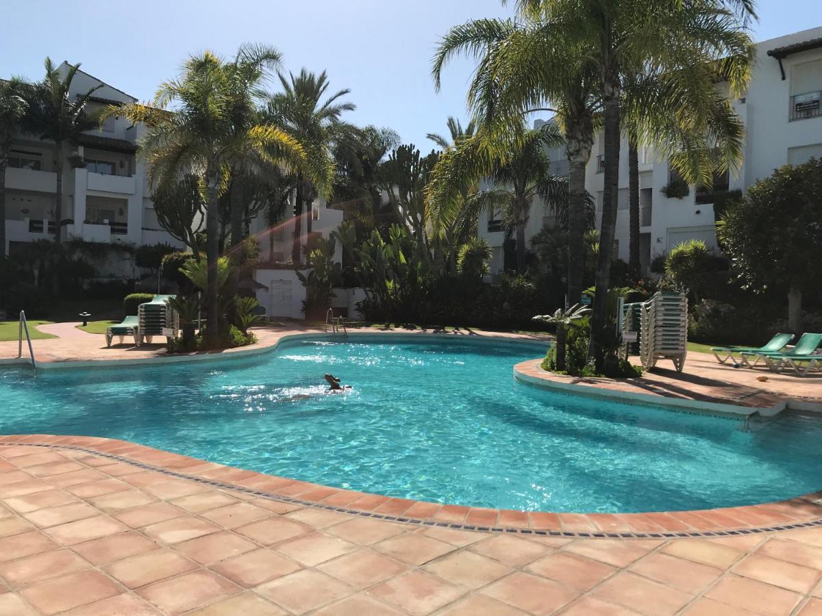 Costalita, Direct Access, Ground Floor, Salt Water Pool Apartament Estepona